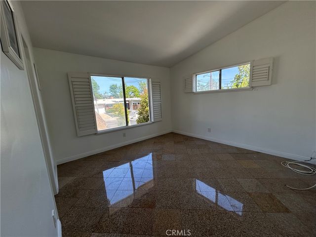 24010 Hatteras, Woodland Hills, CA 91367