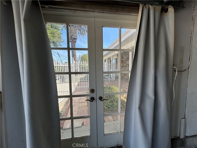 24010 Hatteras, Woodland Hills, CA 91367