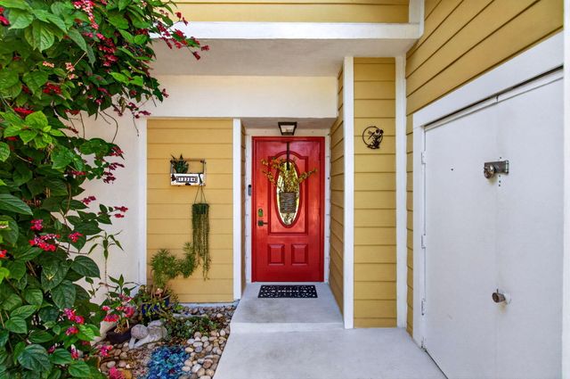12324 Westhampton Circle, Wellington, FL 33414