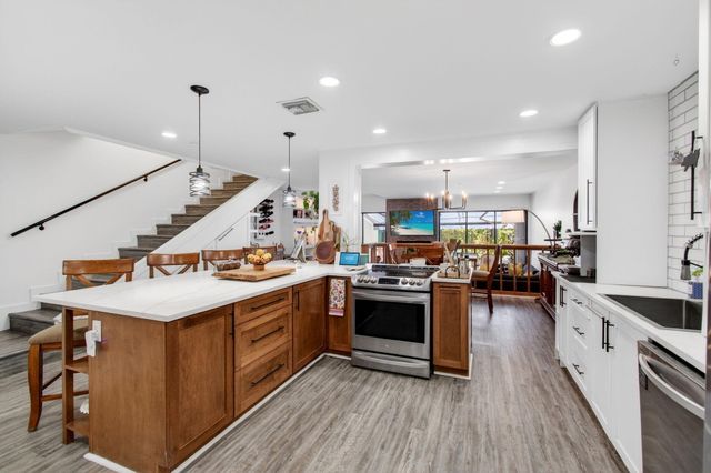 12324 Westhampton Circle, Wellington, FL 33414