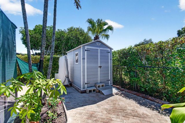 12324 Westhampton Circle, Wellington, FL 33414