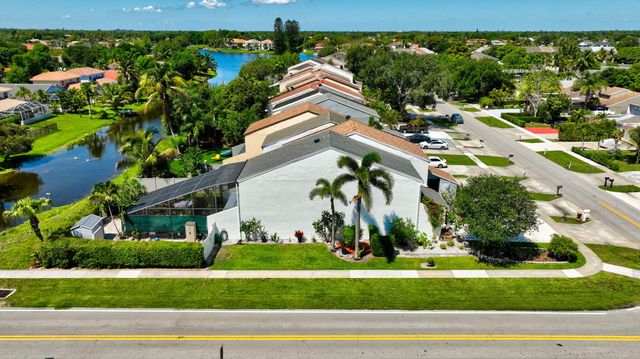 12324 Westhampton Circle, Wellington, FL 33414