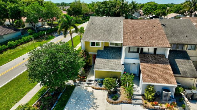 12324 Westhampton Circle, Wellington, FL 33414
