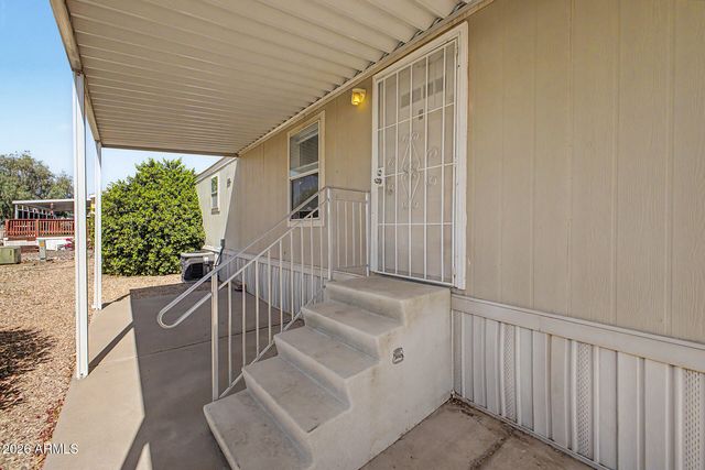 6227 N LITCHFIELD Road 12, Litchfield Park, AZ 85340