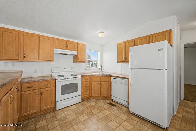 6227 N LITCHFIELD Road 12, Litchfield Park, AZ 85340