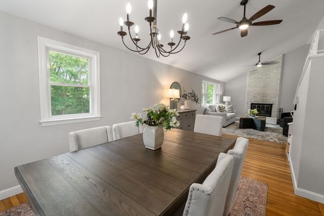 19 Country Ln, Sharon, MA 02067