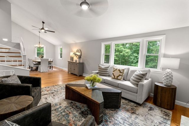 19 Country Ln, Sharon, MA 02067