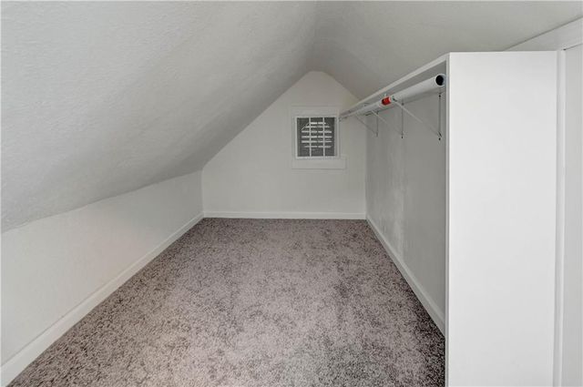 1201 W 31st Street S, Independence, MO 64055