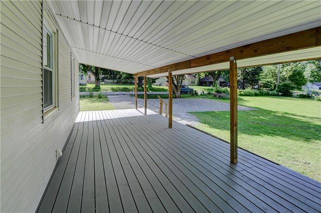 1201 W 31st Street S, Independence, MO 64055