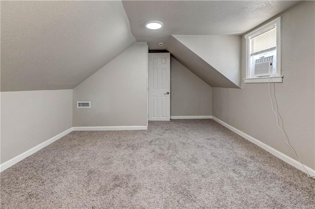 1201 W 31st Street S, Independence, MO 64055