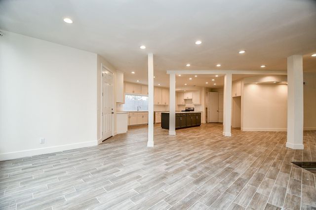 8115 Fondren Lake Drive, Houston, TX 77071