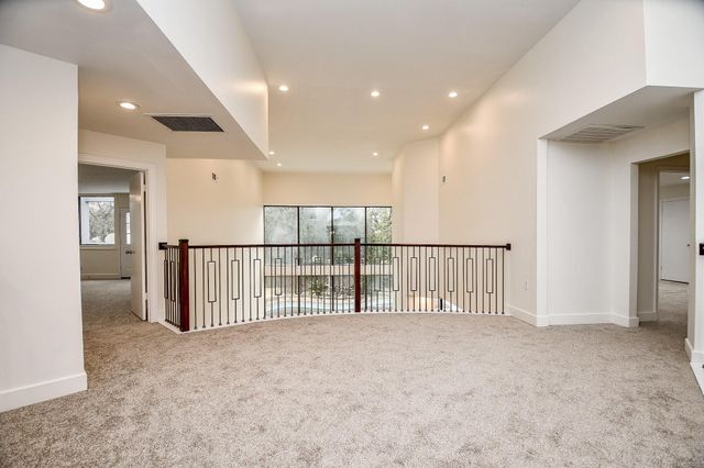 8115 Fondren Lake Drive, Houston, TX 77071