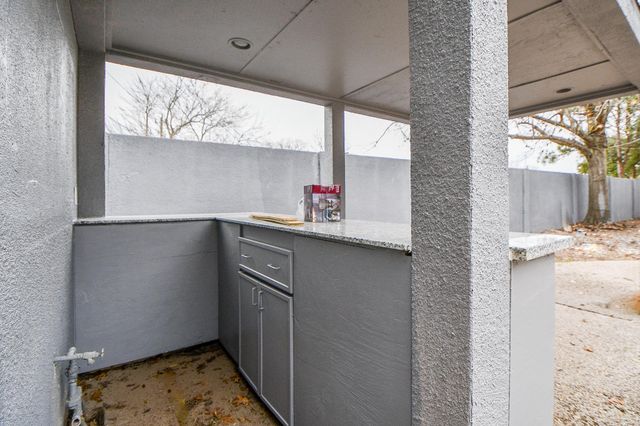 8115 Fondren Lake Drive, Houston, TX 77071