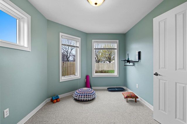 230 OAK BROOK DRIVE, Pulaski, WI 54162