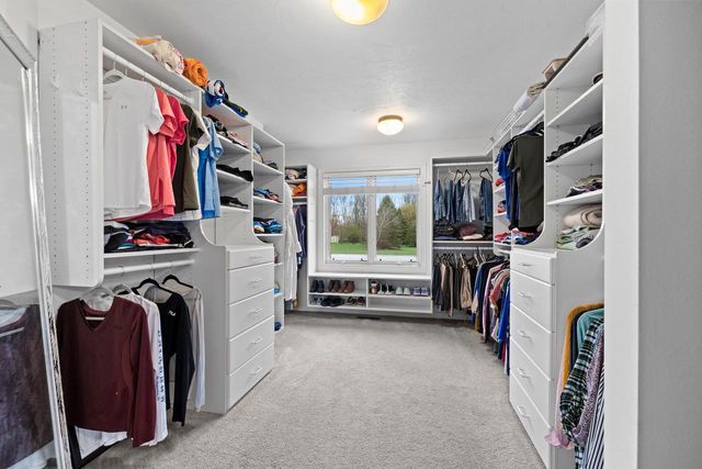 230 OAK BROOK DRIVE, Pulaski, WI 54162