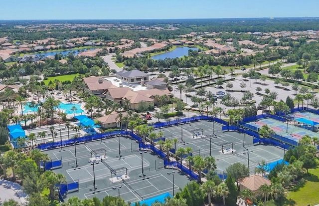 6713 CHESTER TRAIL, Lakewood Ranch, FL 34202