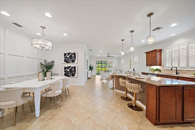 6713 CHESTER TRAIL, Lakewood Ranch, FL 34202