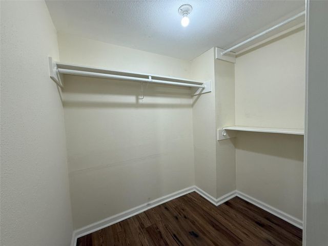 2100 Wilcrest Drive 107, Houston, TX 77042