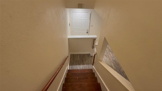 2100 Wilcrest Drive 107, Houston, TX 77042