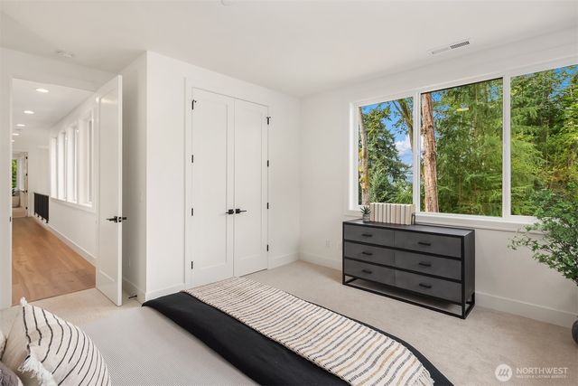 6431 NE 130th Place, Kirkland, WA 98034