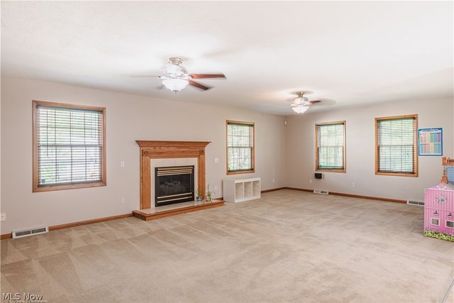 5018 Hartley Drive, Lyndhurst, OH 44124