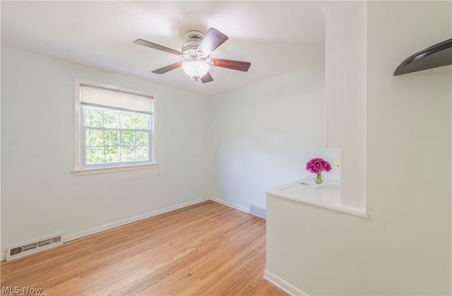 5018 Hartley Drive, Lyndhurst, OH 44124