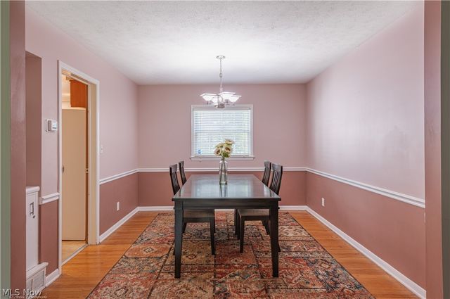 5018 Hartley Drive, Lyndhurst, OH 44124