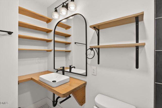 101 Colson Street, Carrboro, NC 27510