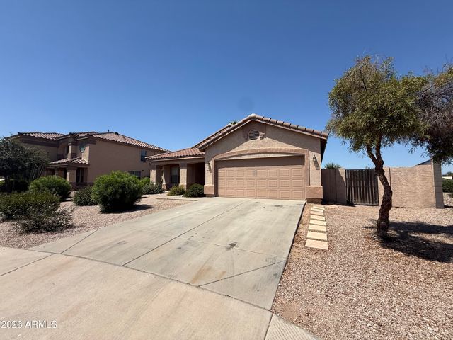 3892 S MOCCASIN Trail, Gilbert, AZ 85297