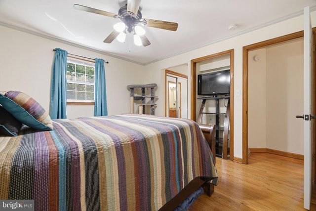 1 JENKINS DR, Indian Head, MD 20640