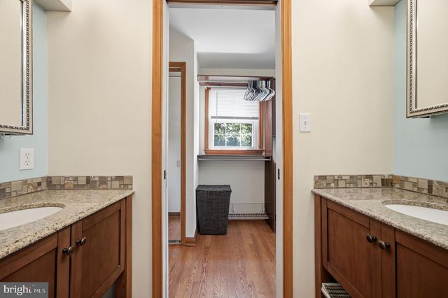 1 JENKINS DR, Indian Head, MD 20640