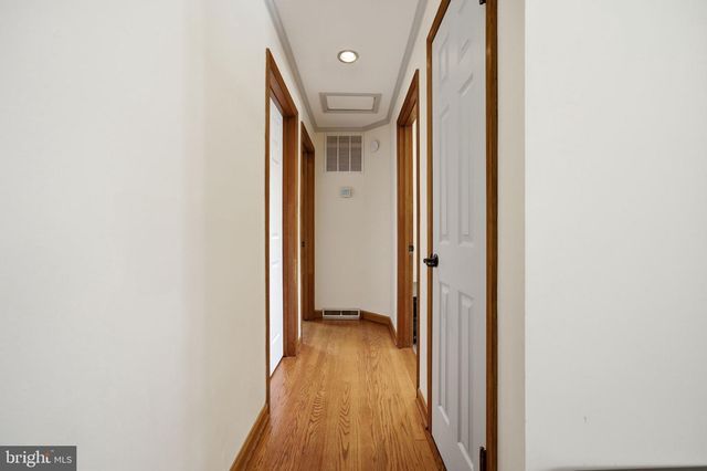 1 JENKINS DR, Indian Head, MD 20640
