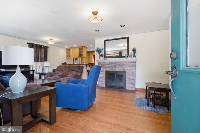 1 JENKINS DR, Indian Head, MD 20640