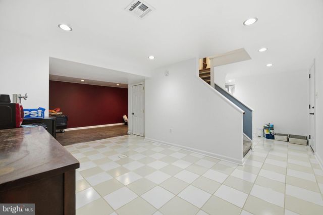 1 JENKINS DR, Indian Head, MD 20640