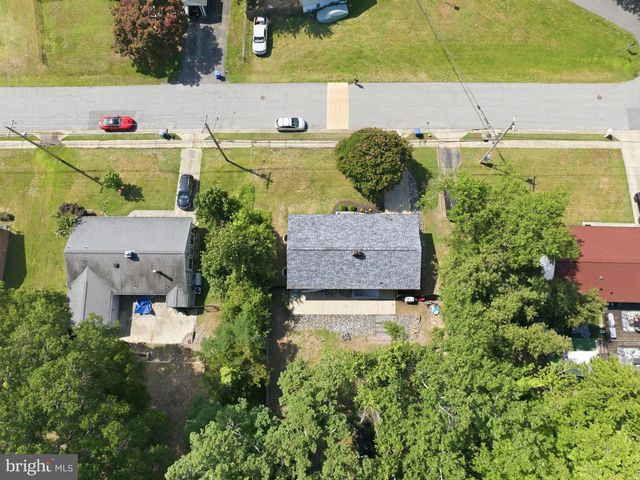 1 JENKINS DR, Indian Head, MD 20640