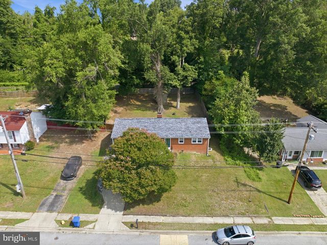 1 JENKINS DR, Indian Head, MD 20640