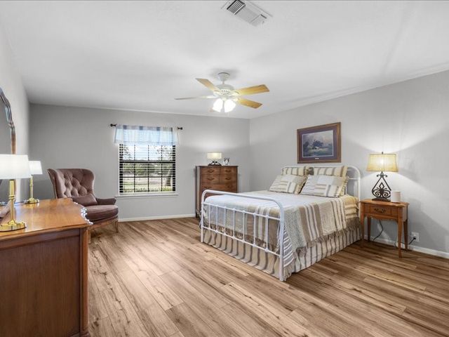 474 Trussell Drive, Springtown, TX 76082