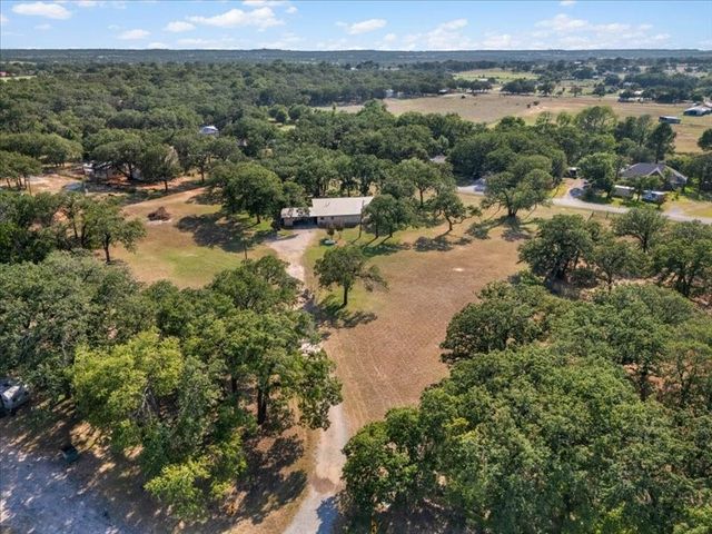 474 Trussell Drive, Springtown, TX 76082