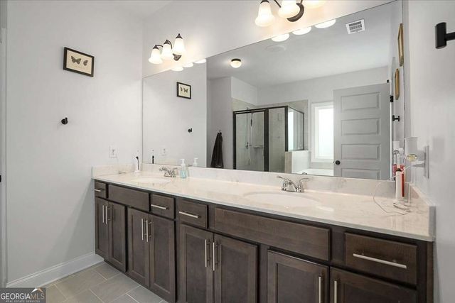 297 Woodbury Lane, Hull, GA 30646