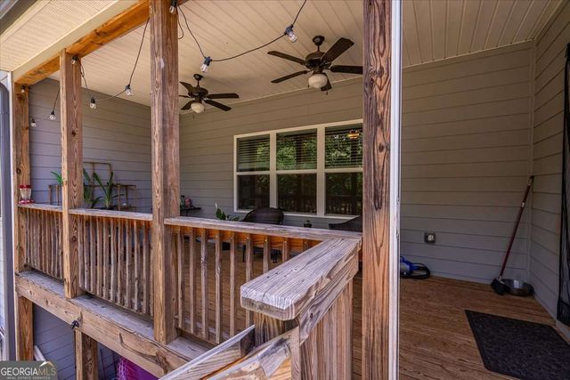 297 Woodbury Lane, Hull, GA 30646