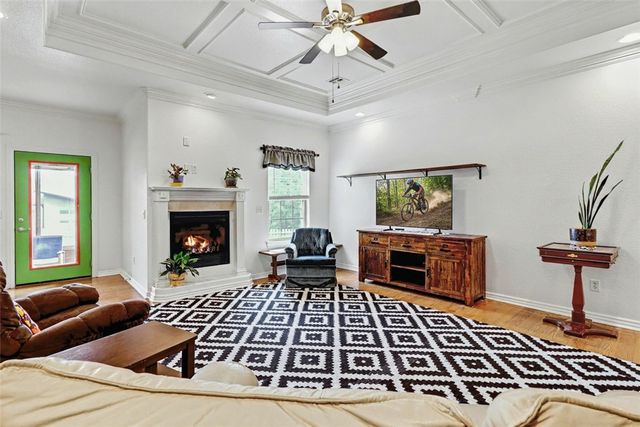18 Nantwich Circle, Bella Vista, AR 72714