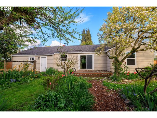 1010 N PARK Ave, Eugene, OR 97404