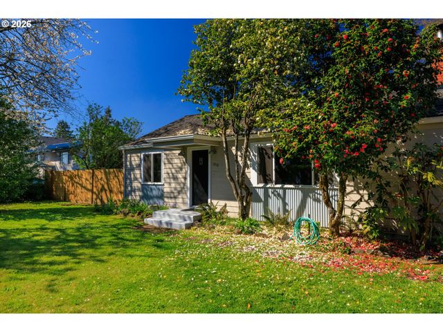 1010 N PARK Ave, Eugene, OR 97404