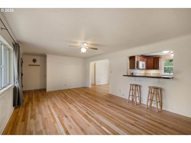 1010 N PARK Ave, Eugene, OR 97404