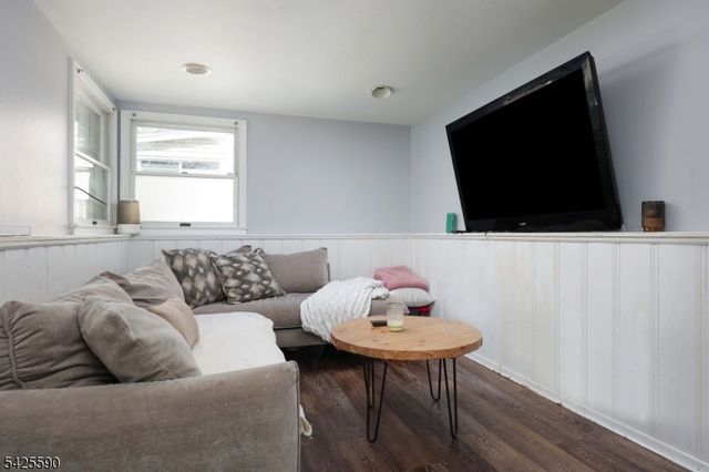 160 Cornell Avenue, Rahway City, NJ 07065