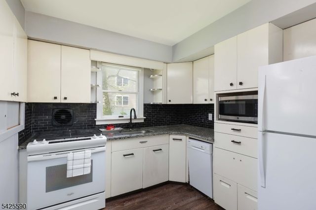 160 Cornell Avenue, Rahway City, NJ 07065