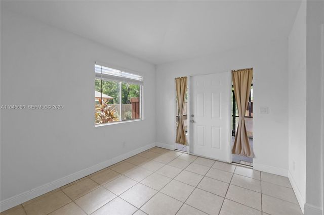 6322 Royal Woods Drive, Fort Myers, FL 33908