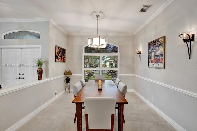 6686 SW 166th Dr, Pembroke Pines, FL 33331