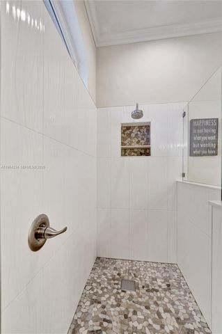 6686 SW 166th Dr, Pembroke Pines, FL 33331