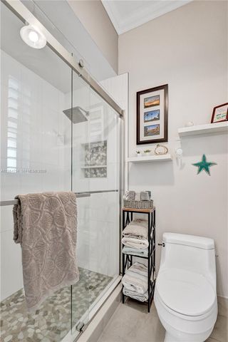 6686 SW 166th Dr, Pembroke Pines, FL 33331